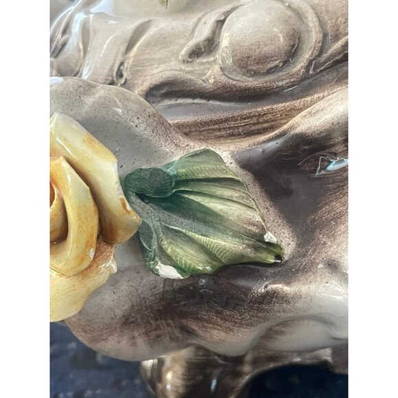 Vintage Capodimonte Ceramic Covered Dish with Roses Flowers Italy Capodimonte Po - Picture 8 of 8